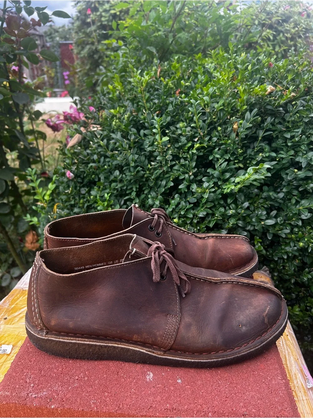 Clark’s Desert Trek Men’s Brown Leather Chukka Boots Size 11.4